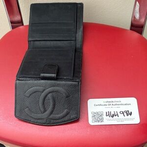 CHANEL Black Leather  wallet with COA authentication